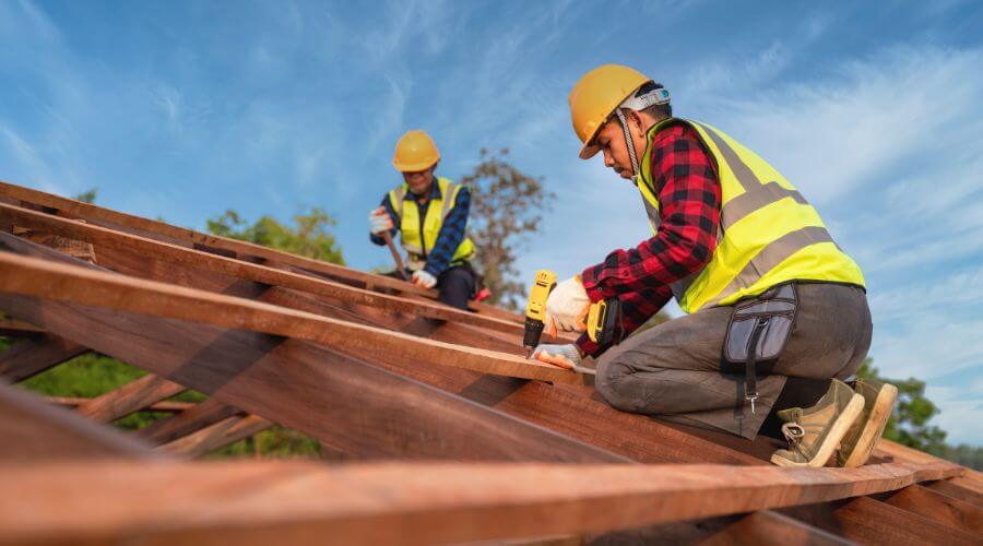 Professional Flat Roofing Installation services in Evart, MI